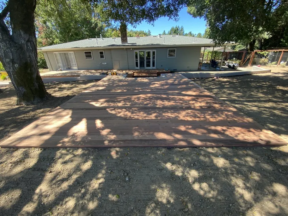 Expert landscaping services experts serving Santa Rosa, CA - Warner Landscape Construction