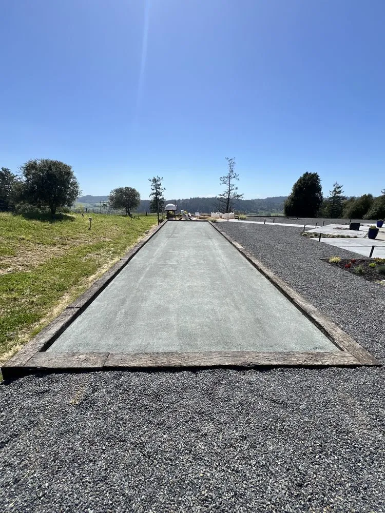 Trusted lawn care service experts serving Santa Rosa, CA - Warner Landscape Construction