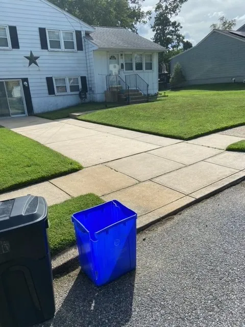 Top-rated residential landscaping experts serving Woodbury, NJ - Warner's Lawn Care