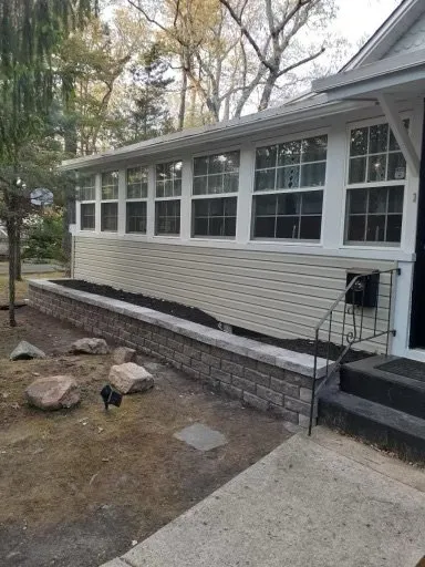 Affordable garden landscaping experts serving Woodbury, NJ - Warner's Lawn Care