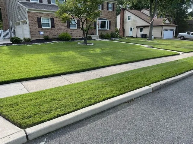 Professional garden landscaping in Woodbury, NJ - Warner's Lawn Care