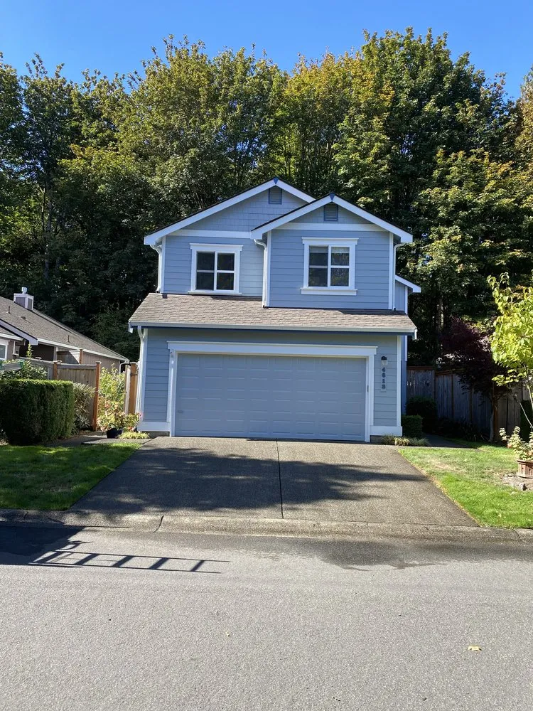 Top-rated yard cleanup service for residential properties in Olympia, WA by Warr Construction