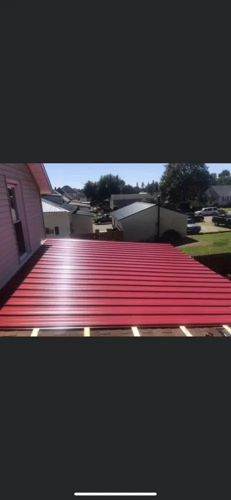 Custom lawn care service in Edina, MN by Warren home Improvement