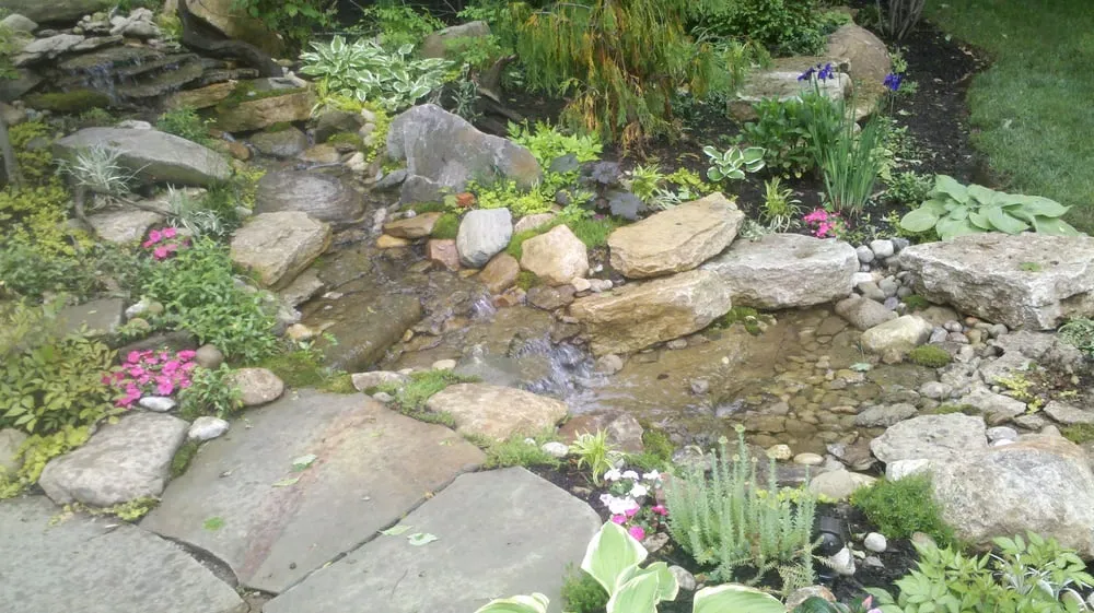 Top-rated lawn mowing service experts serving Milford, OH - Warrens Landscaping