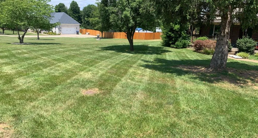 Top-rated landscape design in Shepherdsville, KY - Warrens lawn & landscaping