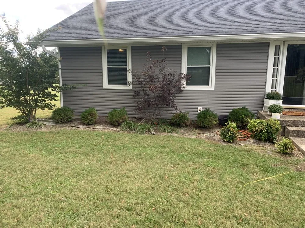 Local landscaping services for residential properties across Shepherdsville, KY - Warrens lawn & landscaping