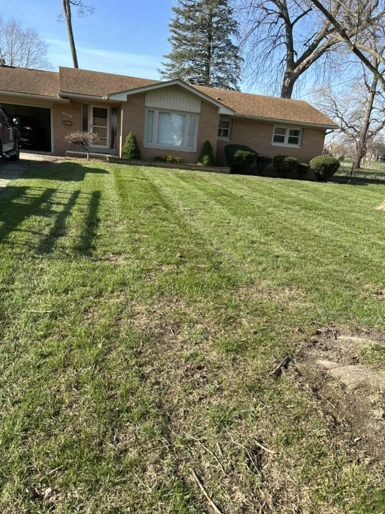 Affordable residential landscaping in Monroe, MI by Warren’s Lawn Maintenance