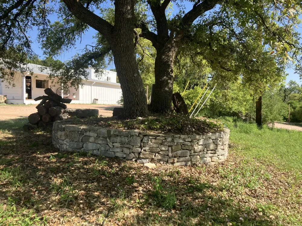 Top-rated yard cleanup service in Marble Falls, TX by Warrens Residential Services