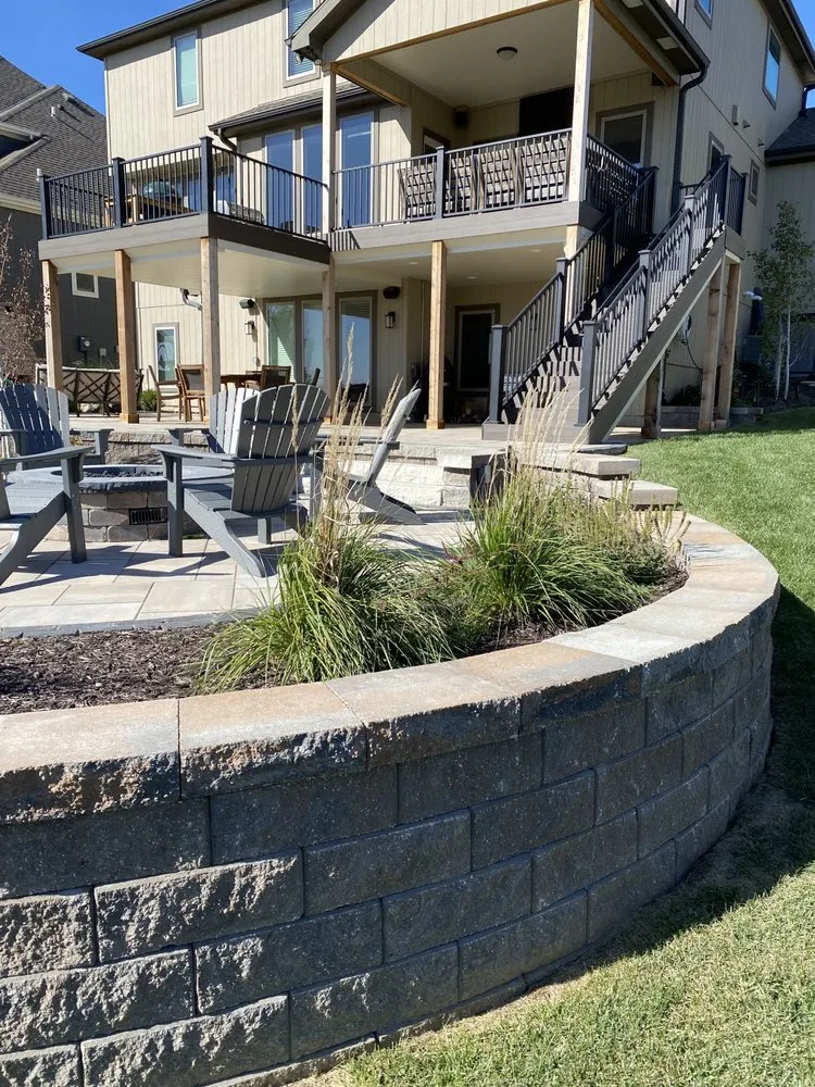 Custom residential landscaping in Olathe, KS - Warrior Outdoors