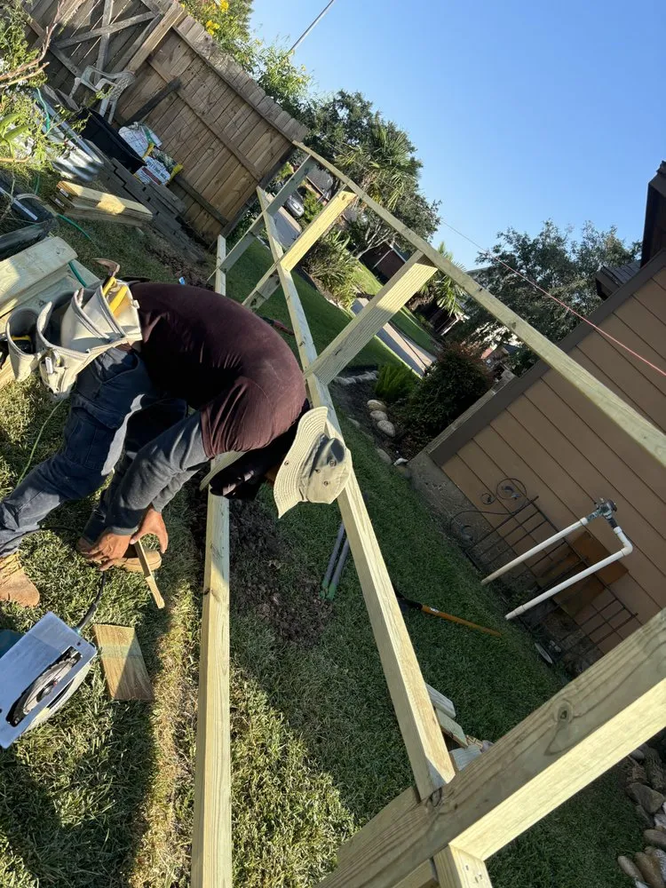 Custom yard cleanup service experts serving Needville, TX - Warrior siding