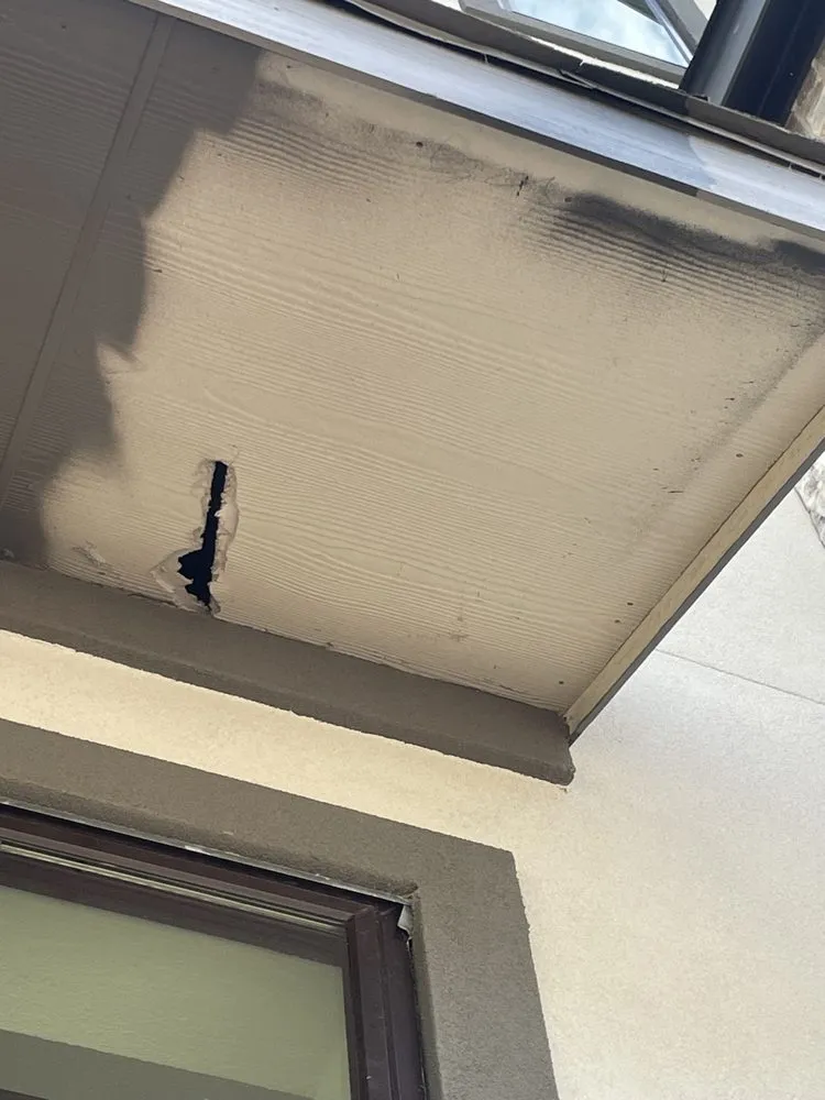 Trusted lawn mowing service experts serving Needville, TX - Warrior siding