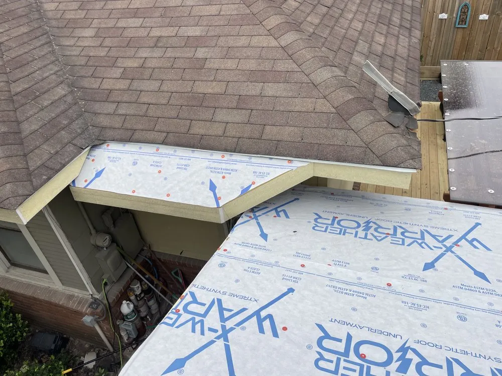 Affordable yard maintenance experts serving Needville, TX - Warrior siding