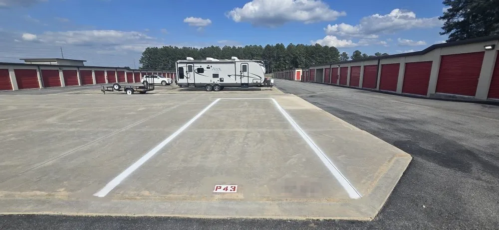 Professional lawn care service in Bonaire, GA - Wash Wizards