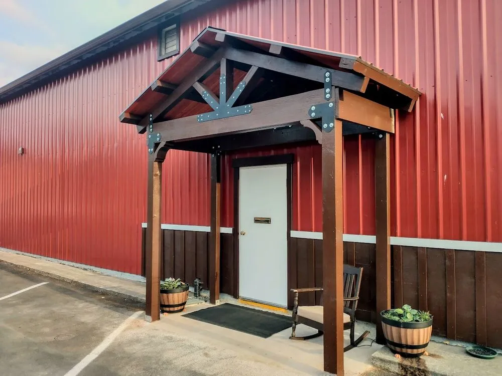 Custom lawn care service for beautiful yards across Beaverton, OR - Washington County - Construction & Landscape Services