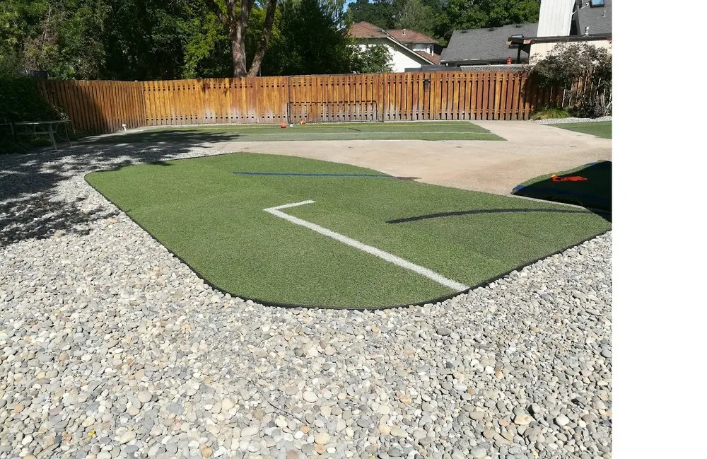 Custom lawn care service experts serving Beaverton, OR - Washington County - Construction & Landscape Services