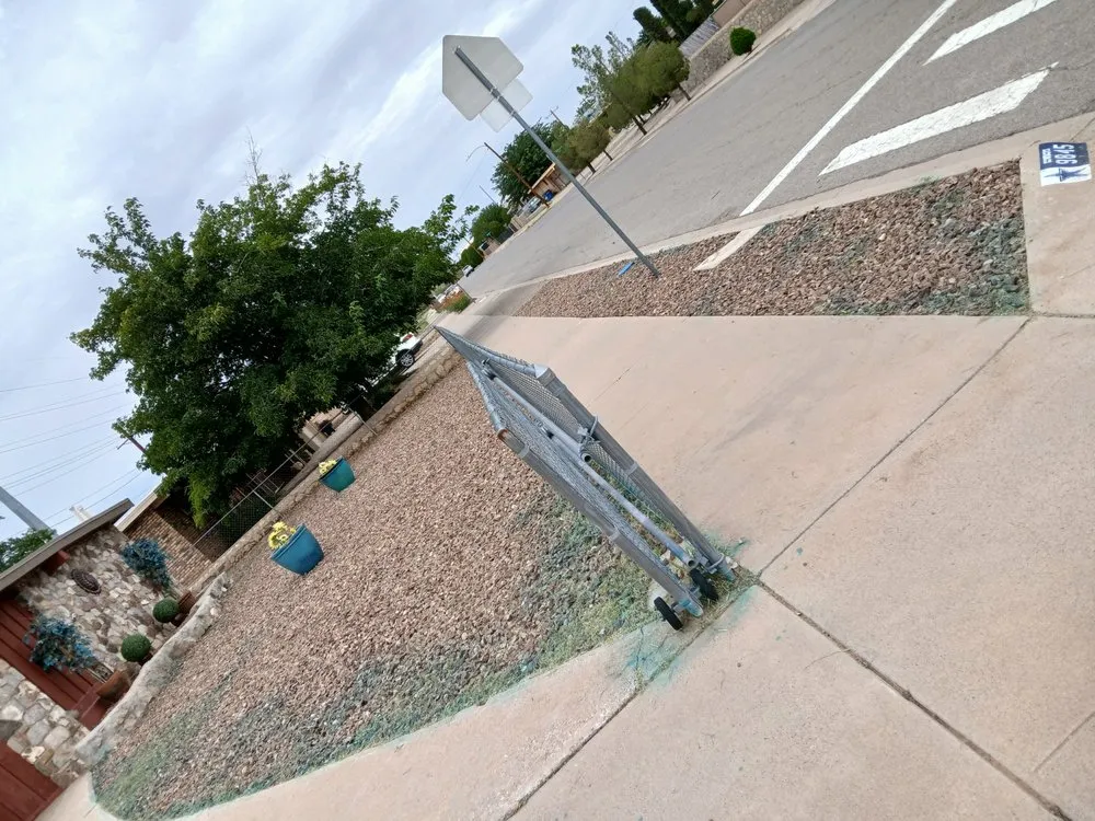 Top-rated yard cleanup service for residential properties across El Paso, TX - Washington Landscaping and Maintenance