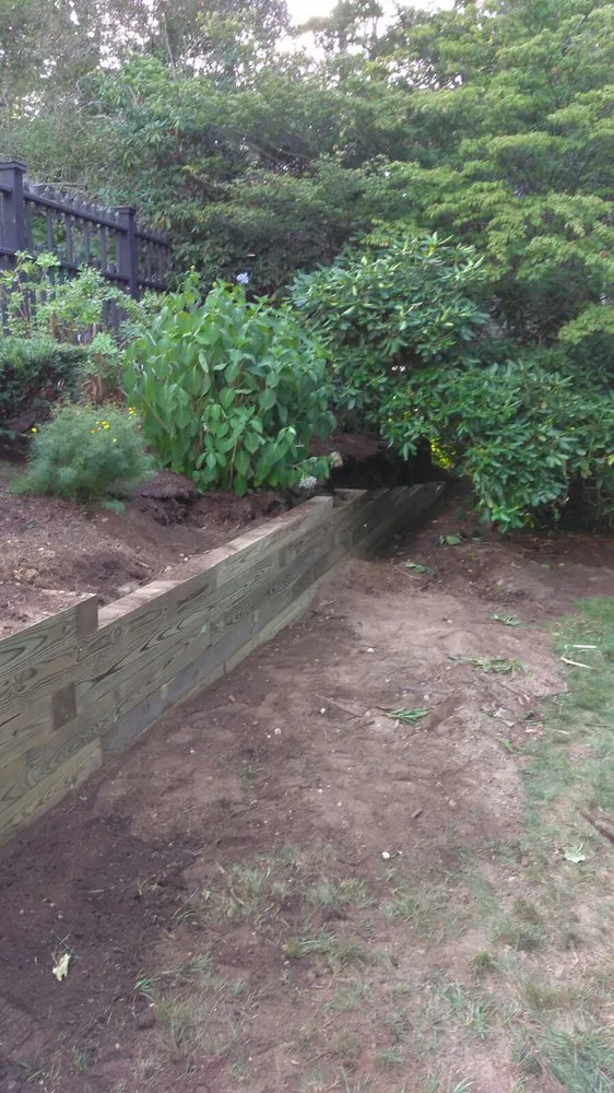 Professional outdoor landscaping experts serving East Bridgewater, MA - Washington Landscaping