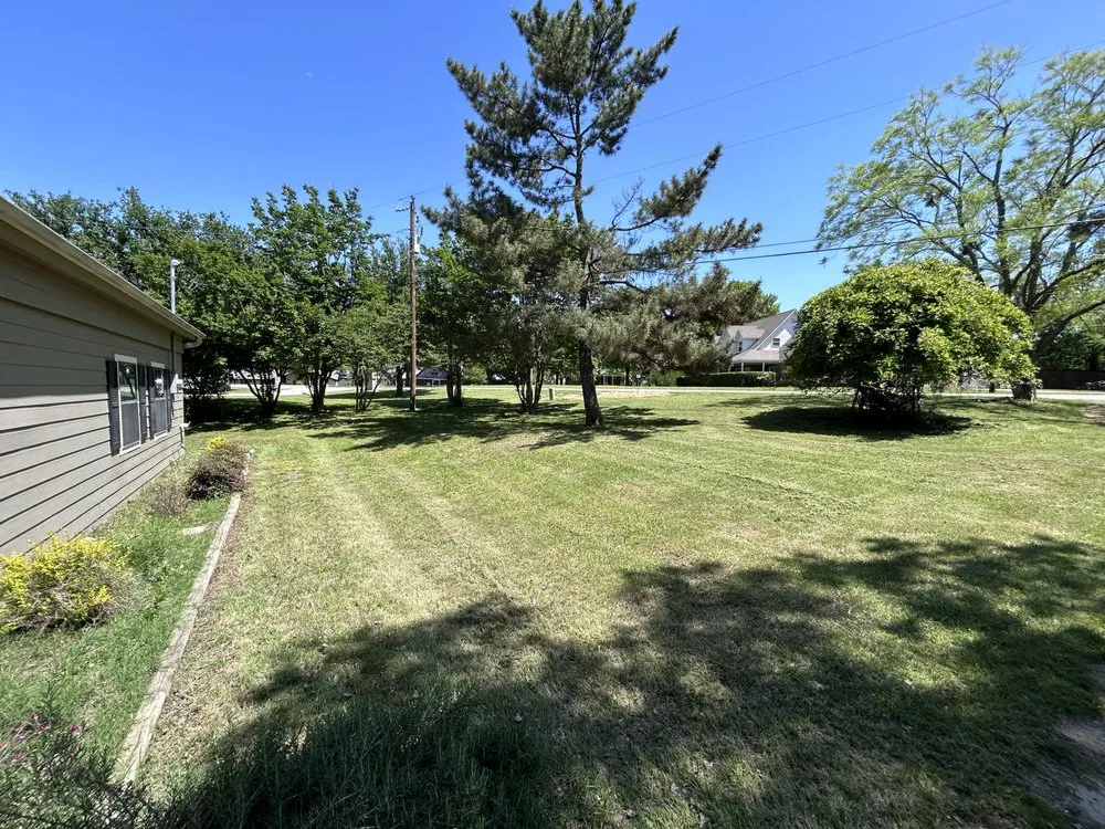 Trusted garden landscaping experts serving Azle, TX - Wasser Lawn Care