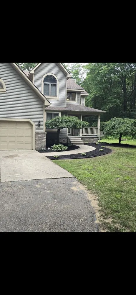 Trusted lawn mowing service experts serving Chesaning, MI - Waswick Lawncare and Landscaping