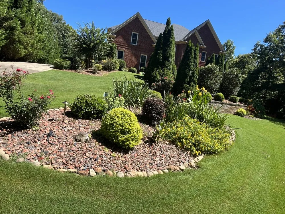 Reliable yard maintenance for year-round maintenance in Jasper, GA by Watch Me Grow Landscaping and Hardscape