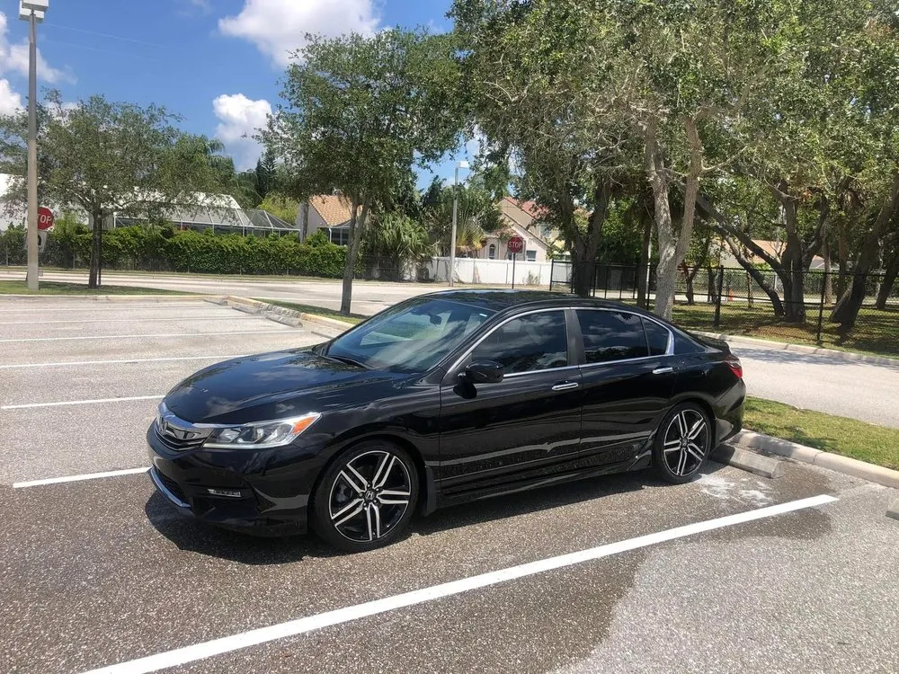 Top-rated yard maintenance experts serving Wellington, FL - Watch Me Shine