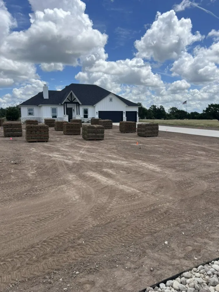 Reliable yard cleanup service for beautiful yards across Georgetown, TX - Water Legacy Irrigation And Landscaping