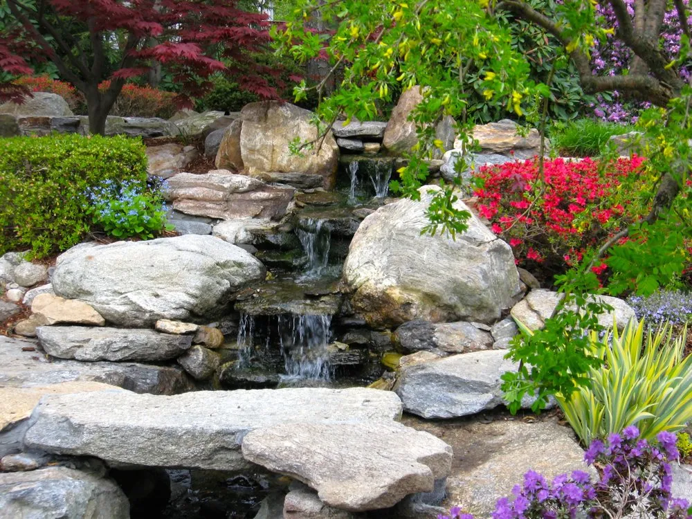 Reliable outdoor landscaping experts serving Fort Lauderdale, FL - Waterfalls Fountains & Gardens
