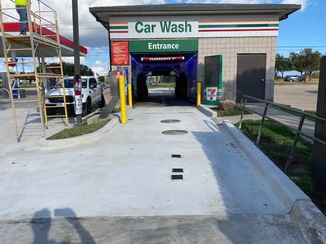 Custom garden landscaping in McKinney, TX - Waterfalls Land Care