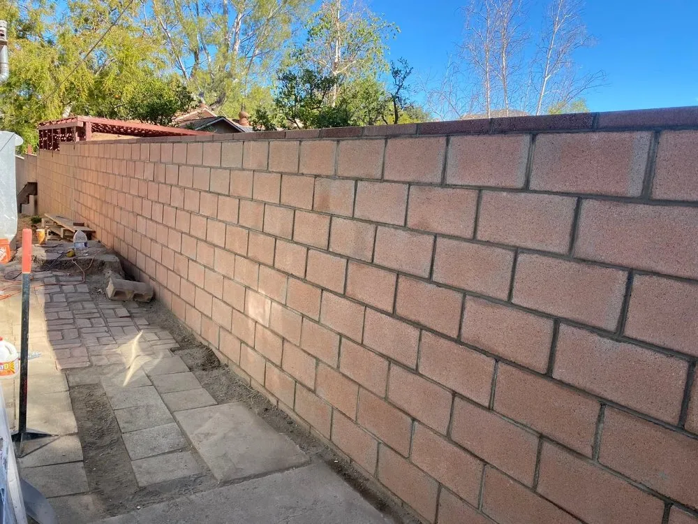 Custom lawn mowing service for homes in Bakersfield, CA by Waterless Turf