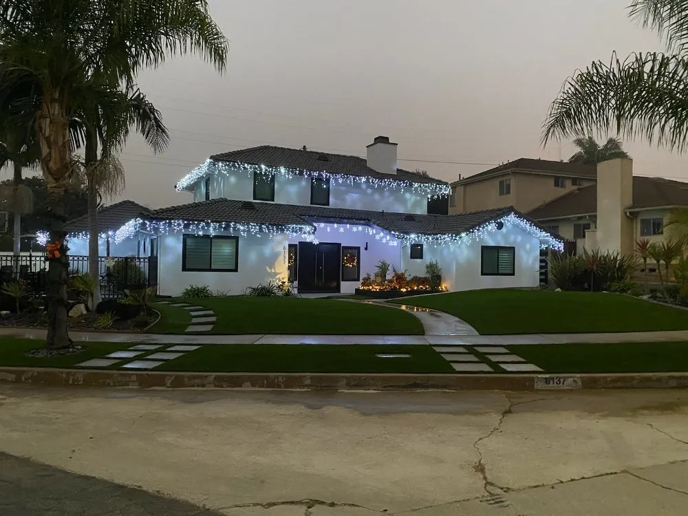 Custom garden landscaping in Marina Del Rey, CA - Waterless Turf