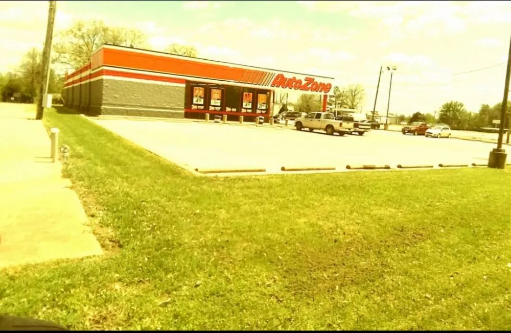 Expert garden landscaping in Pontotoc, MS - Waters Lawn Care