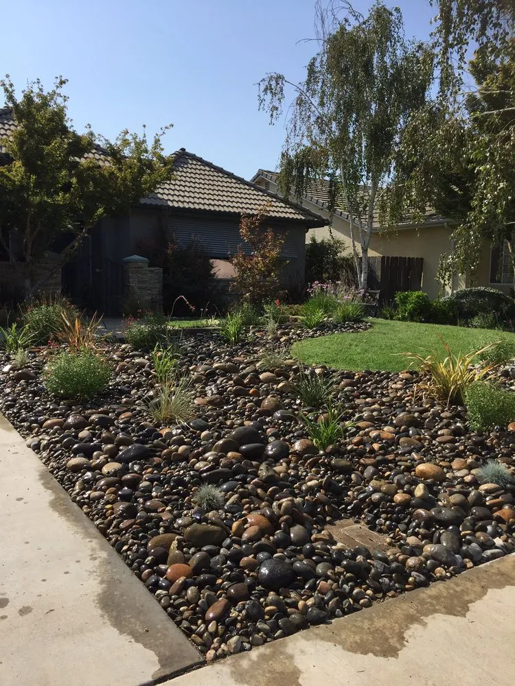 Local garden landscaping for beautiful yards in Visalia, CA by Waters Of The Jordan