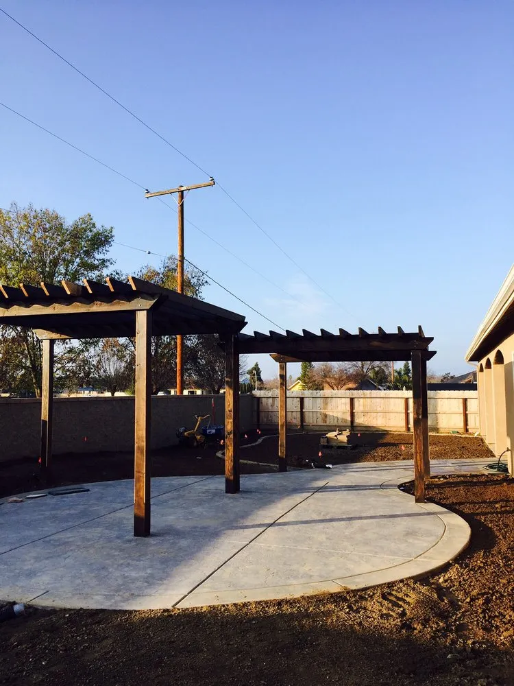 Custom garden landscaping experts serving Visalia, CA - Waters Of The Jordan