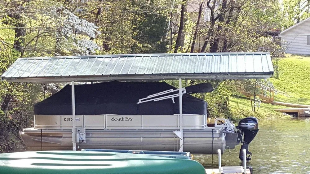 Expert yard cleanup service in Anderson, IN - Waterside Docks and Landscaping