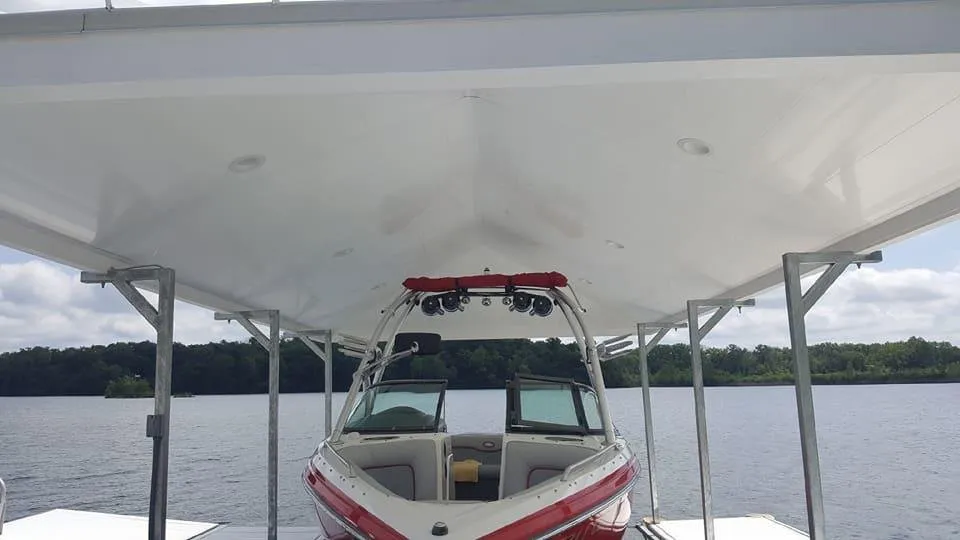 Trusted garden landscaping for homes across Anderson, IN - Waterside Docks and Landscaping