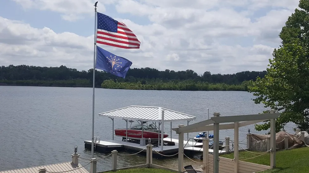 Custom garden landscaping for year-round maintenance in Anderson, IN by Waterside Docks and Landscaping