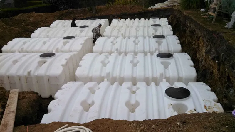 Professional lawn care service in Oakland, CA by WaterSprout