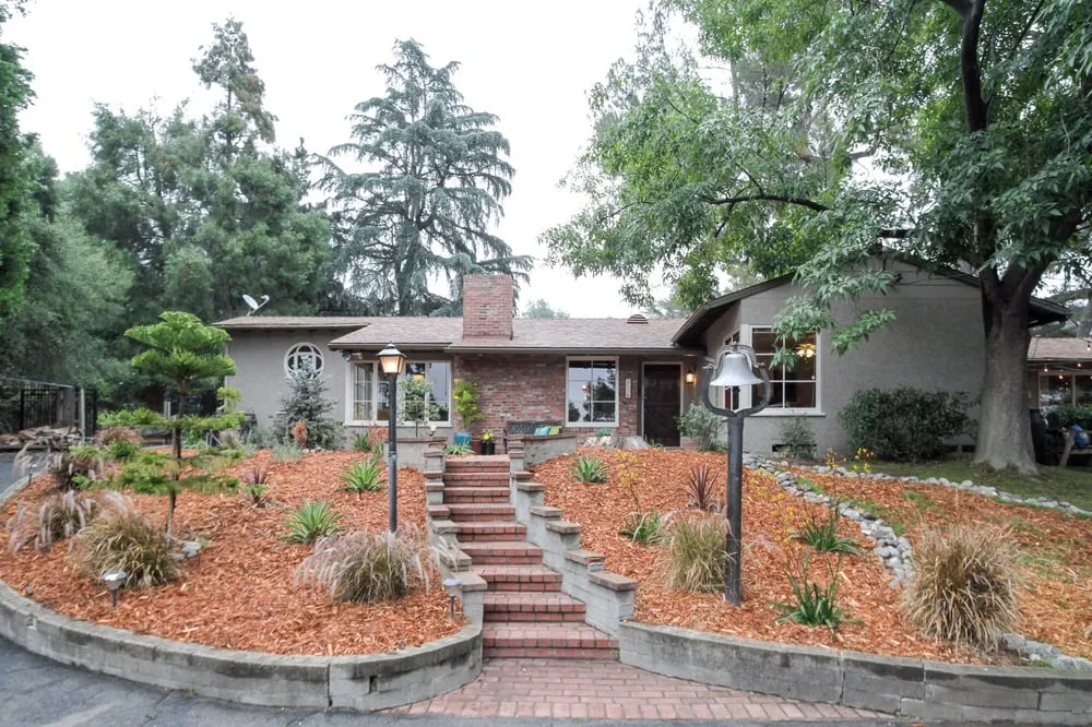 Custom yard maintenance for residential properties in Pasadena, CA by Waterwise Landscapes