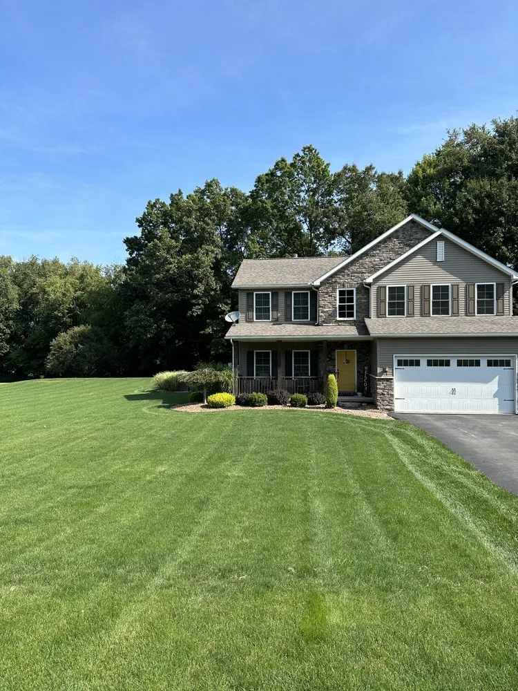 Affordable garden landscaping in New Castle, PA - Watkins Turf Care