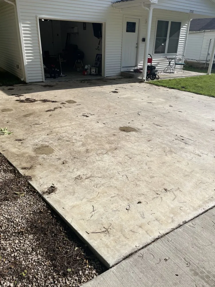 Affordable yard cleanup service in Sullivan, MO - Watson & Co