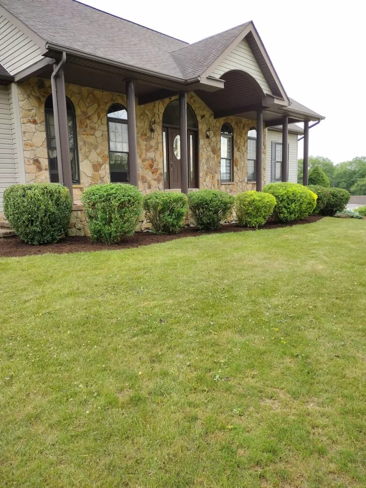 Affordable lawn care service experts serving Falls Creek, PA - Watson Lawncare