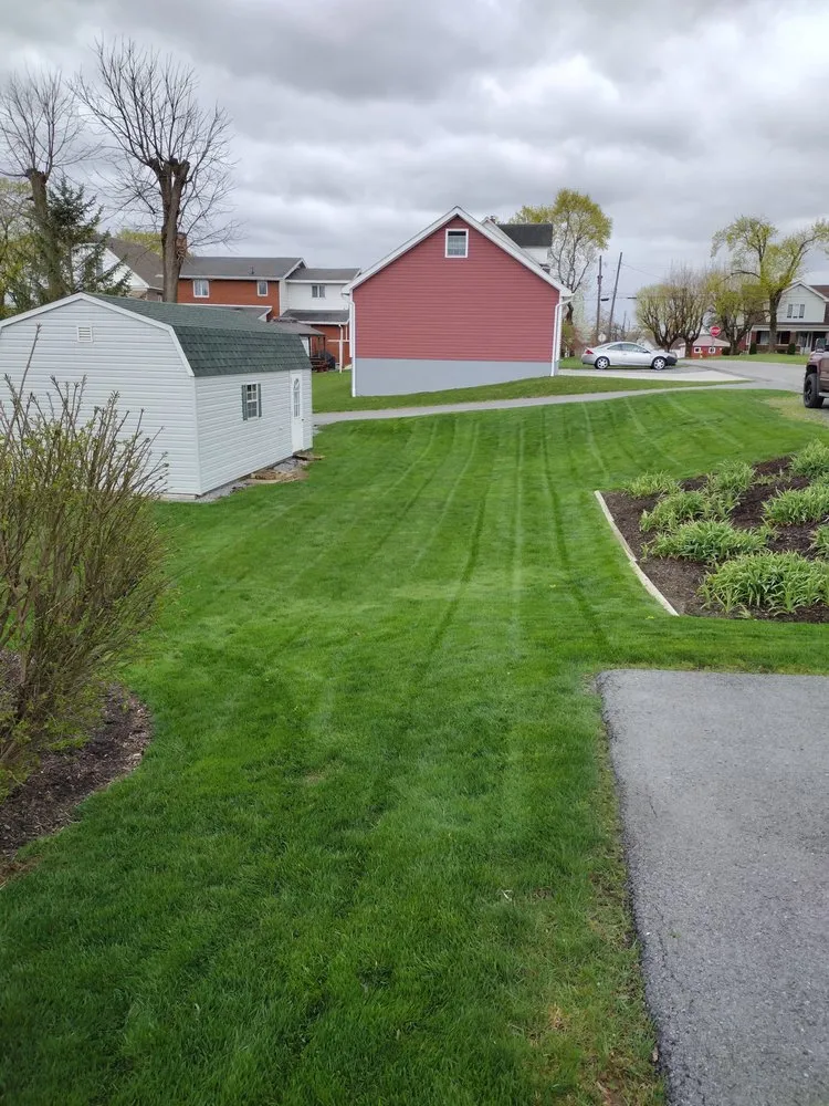 Custom lawn mowing service in Falls Creek, PA by Watson Lawncare