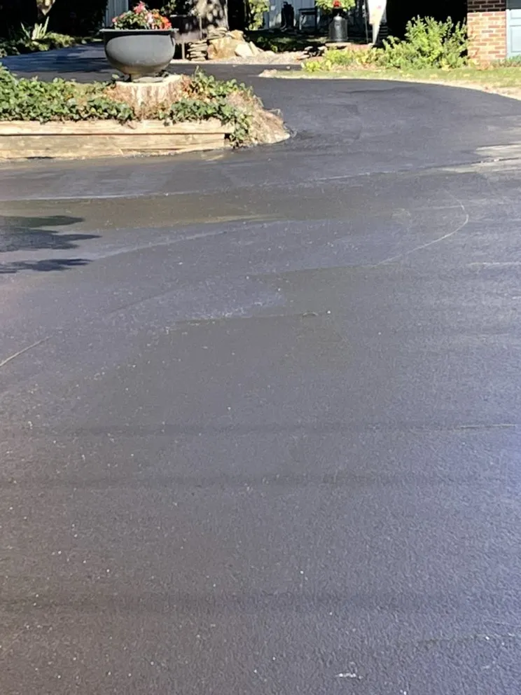 Expert lawn mowing service experts serving Townsend, DE - Watson Sealcoat