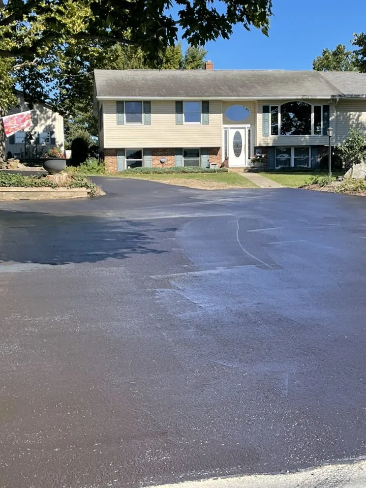 Expert yard cleanup service near you in Townsend, DE by Watson Sealcoat
