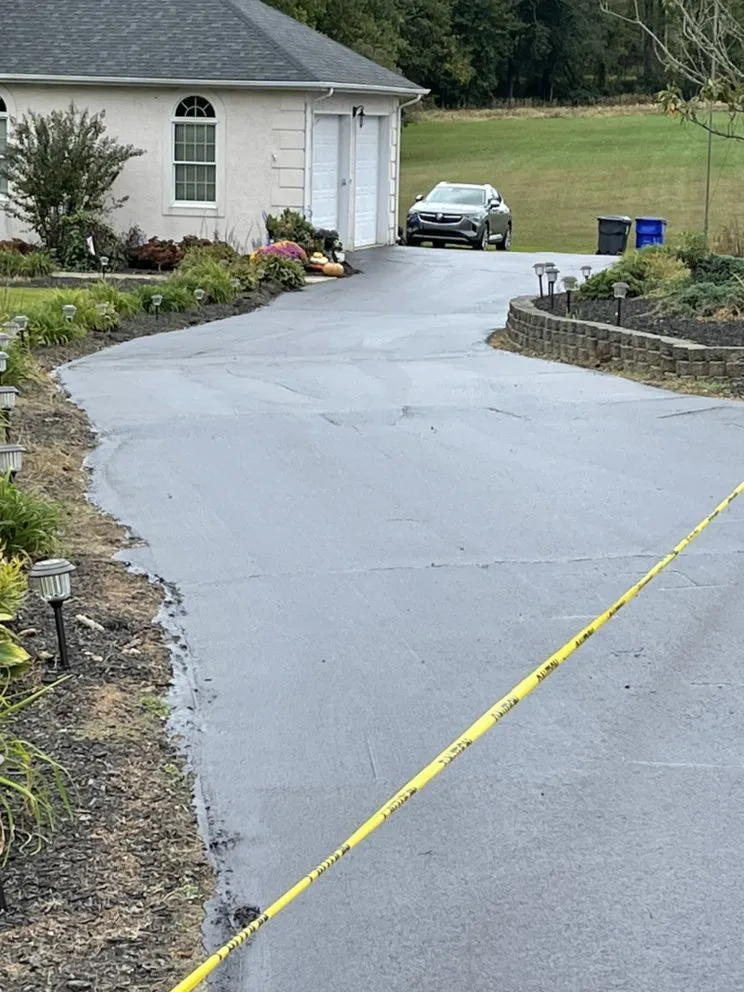 Top-rated lawn care service for homes across Townsend, DE - Watson Sealcoat