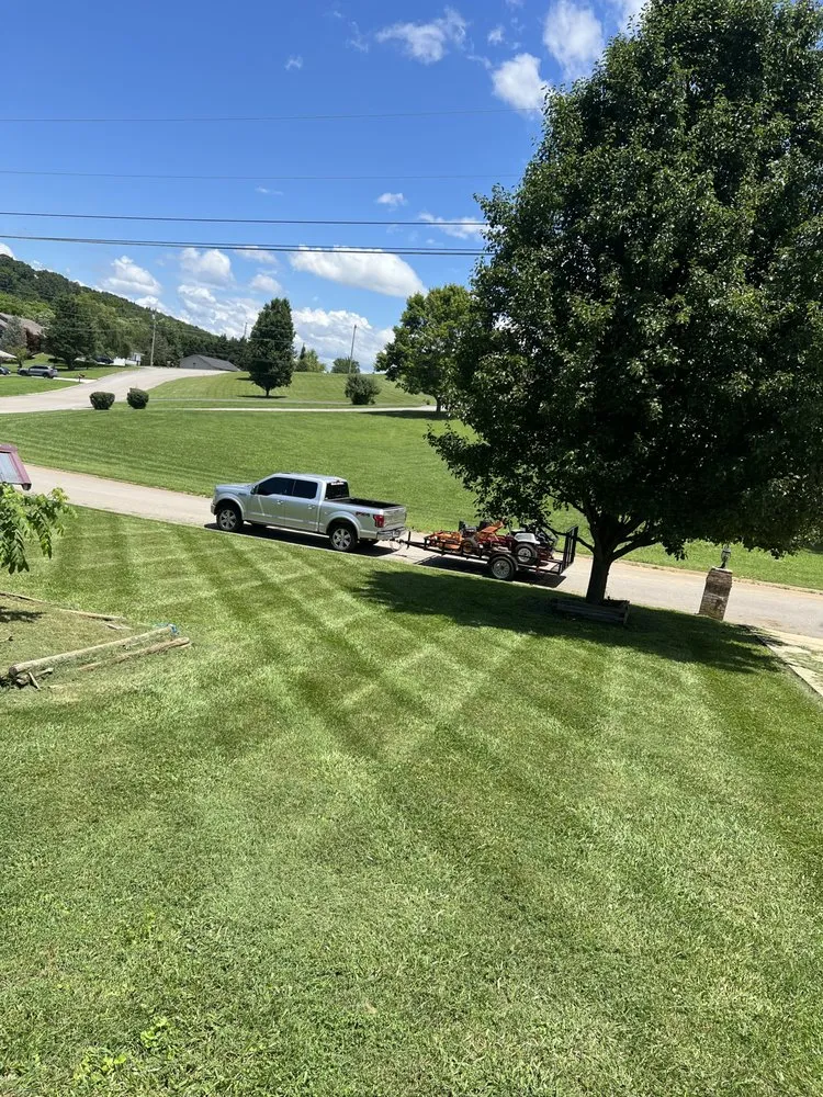 Custom yard cleanup service in Jefferson City, TN - Watson’s Lawn Care