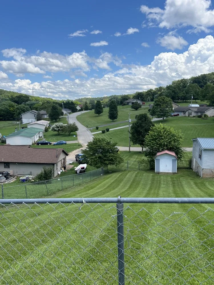 Reliable lawn care service in Jefferson City, TN - Watson’s Lawn Care