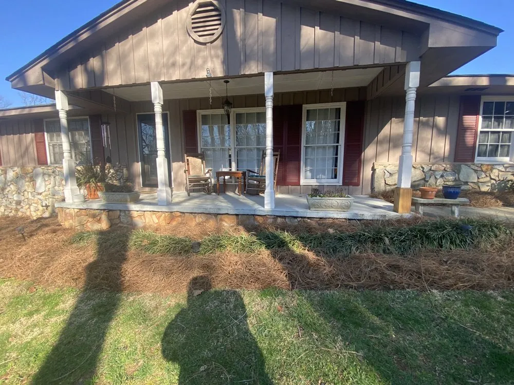 Custom garden landscaping experts serving Cartersville, GA - Watters & Watters Lawn Services