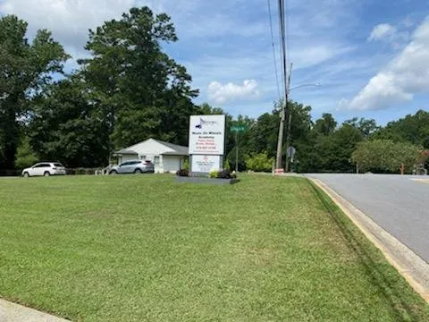 Reliable yard maintenance experts serving Cartersville, GA - Watters & Watters Lawn Services