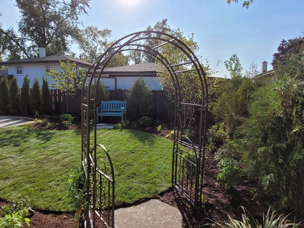 Trusted outdoor landscaping experts serving Mt. Prospect, IL - Wave Outdoors Landscape + Design